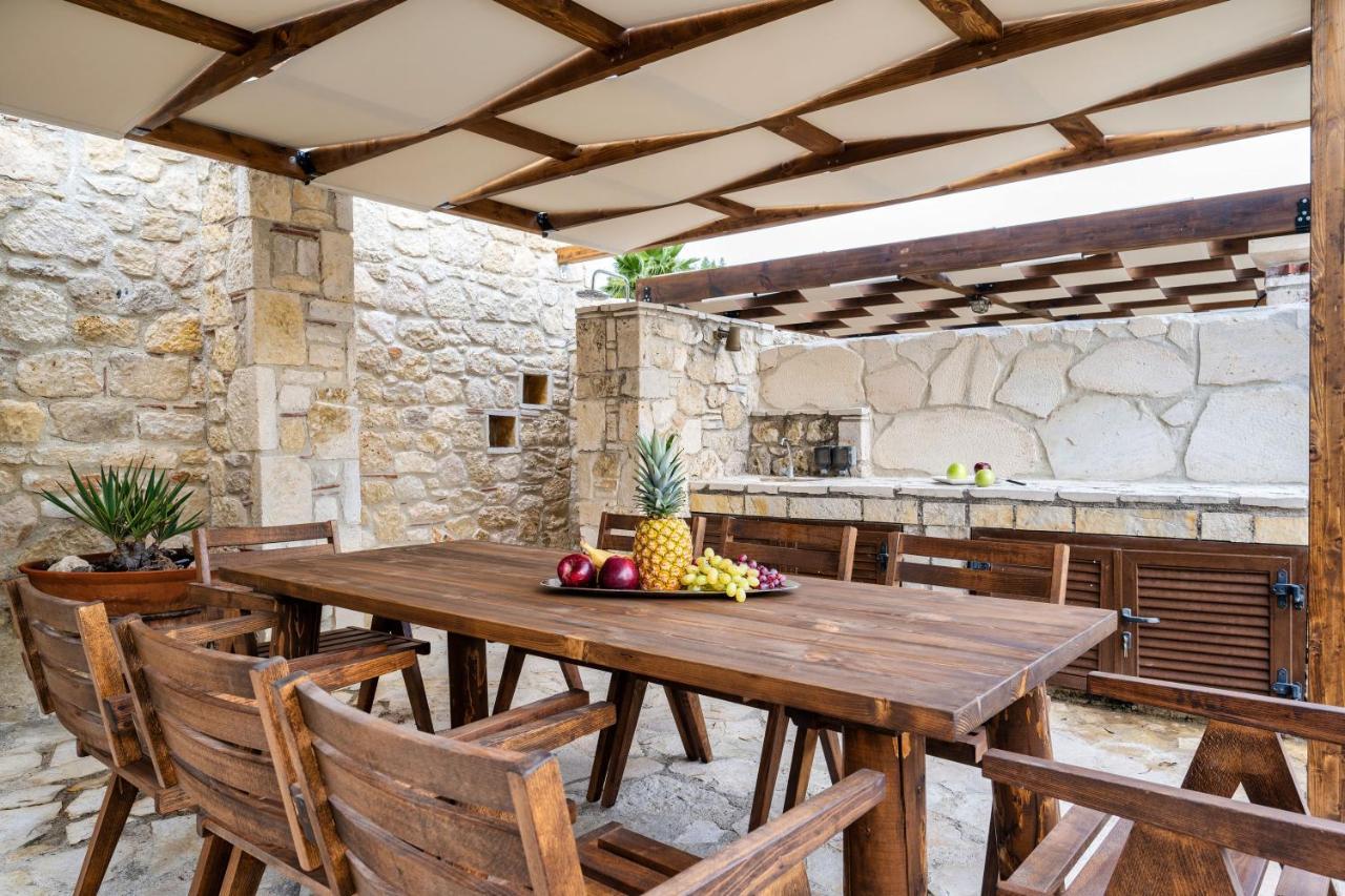 Palmrise Luxury Villas By Travel Pro Services - Nea Skioni Halkidiki Exterior photo